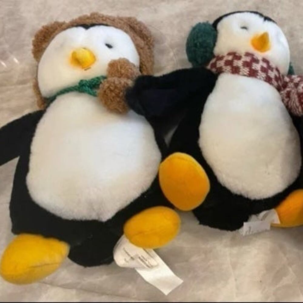 Debbie Mumm plush penguins vintage set of two 99’        7” plush